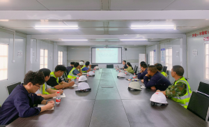 腳踏實(shí)地 自律自強(qiáng)——“行走的課堂”第八站，走進(jìn)正弘璟云筑項(xiàng)目！